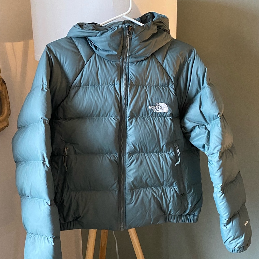 The North Face Women’s Hydrenalite Down jacket color:sage green
